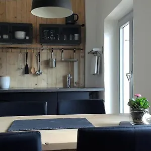 Herberge. 46 Apartment Garmisch-Partenkirchen