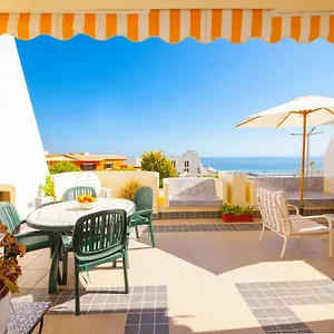 A08 - Magnolia Sea View Apartment Lagos