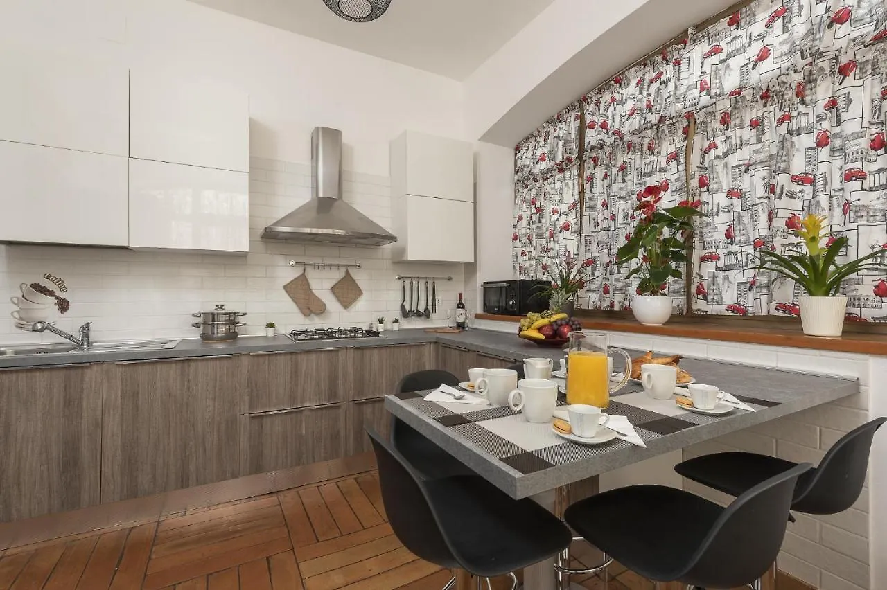 Take You Rome - Vatican Apartment